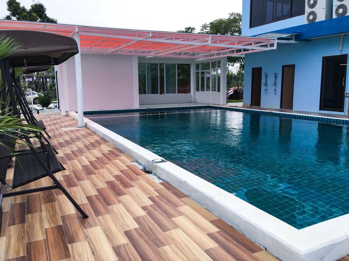 Menam Resort Nakhon Pathom Exterior photo