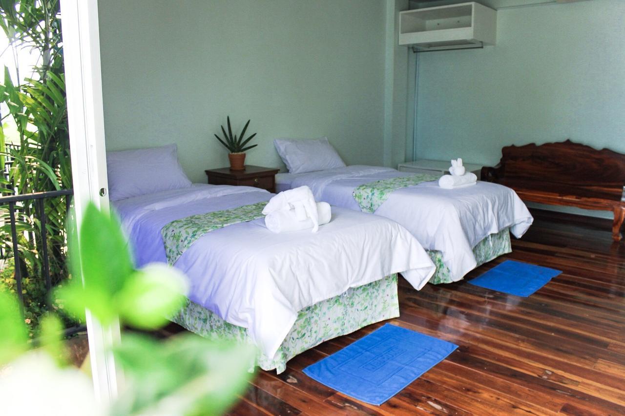 Menam Resort Nakhon Pathom Exterior photo