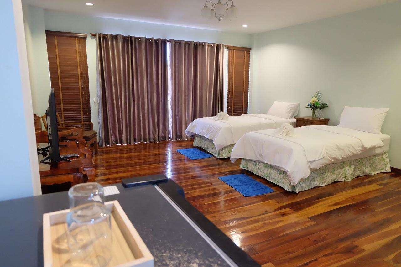 Menam Resort Nakhon Pathom Exterior photo
