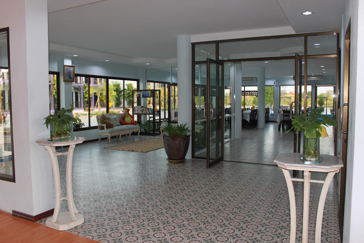 Menam Resort Nakhon Pathom Exterior photo