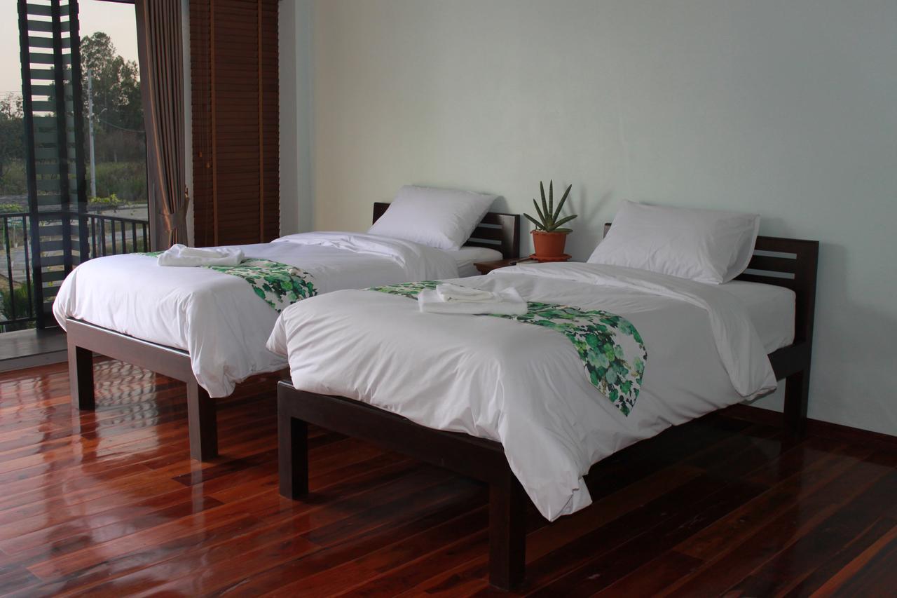 Menam Resort Nakhon Pathom Exterior photo